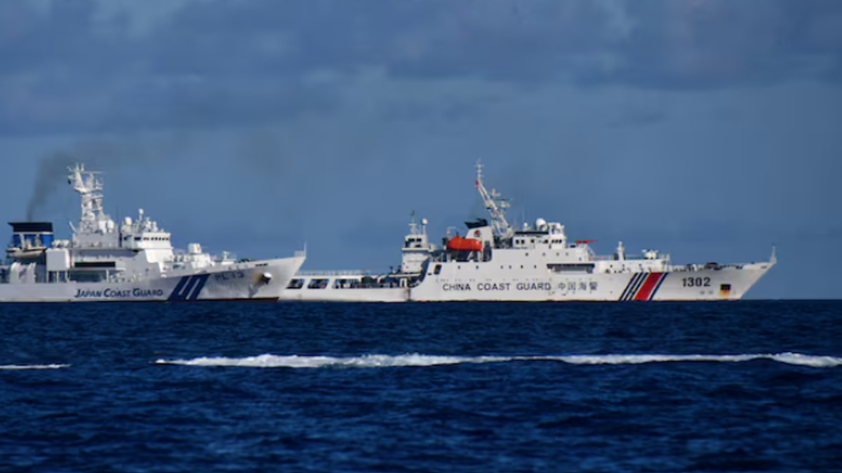 Japan Expels Chinese Coast Guard Ships From Senkaku Waters Amid Escalating Territorial Tensions