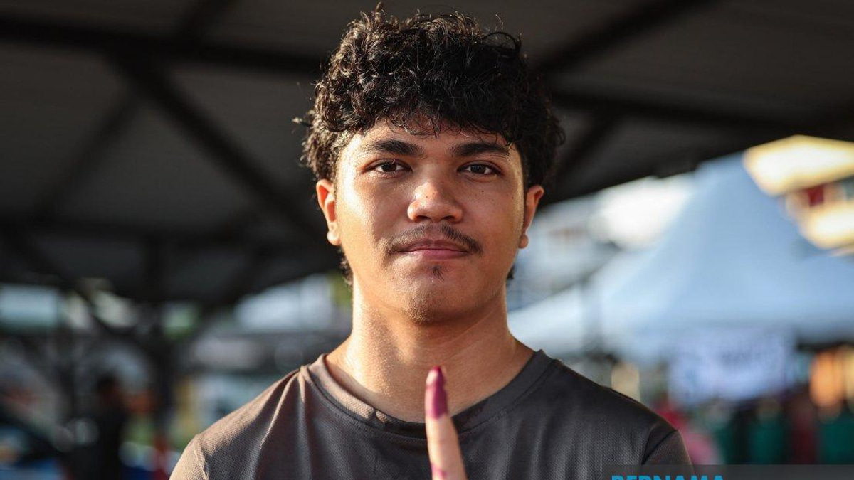 Johor's First-Time Voters Demand Competence Over Party Loyalty