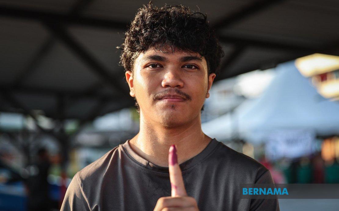 Johor's First-Time Voters Demand Competence Over Party Loyalty