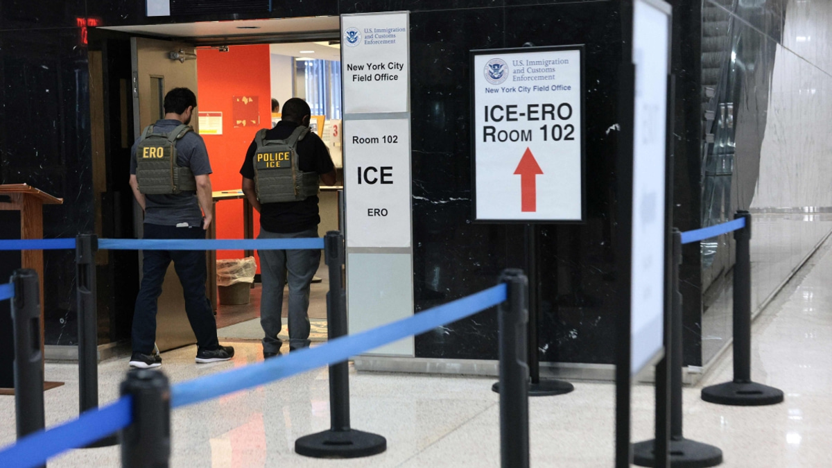 Johns Hopkins Researcher Detained by US Immigration at Airport as Trump Administration Escalates Enforcement