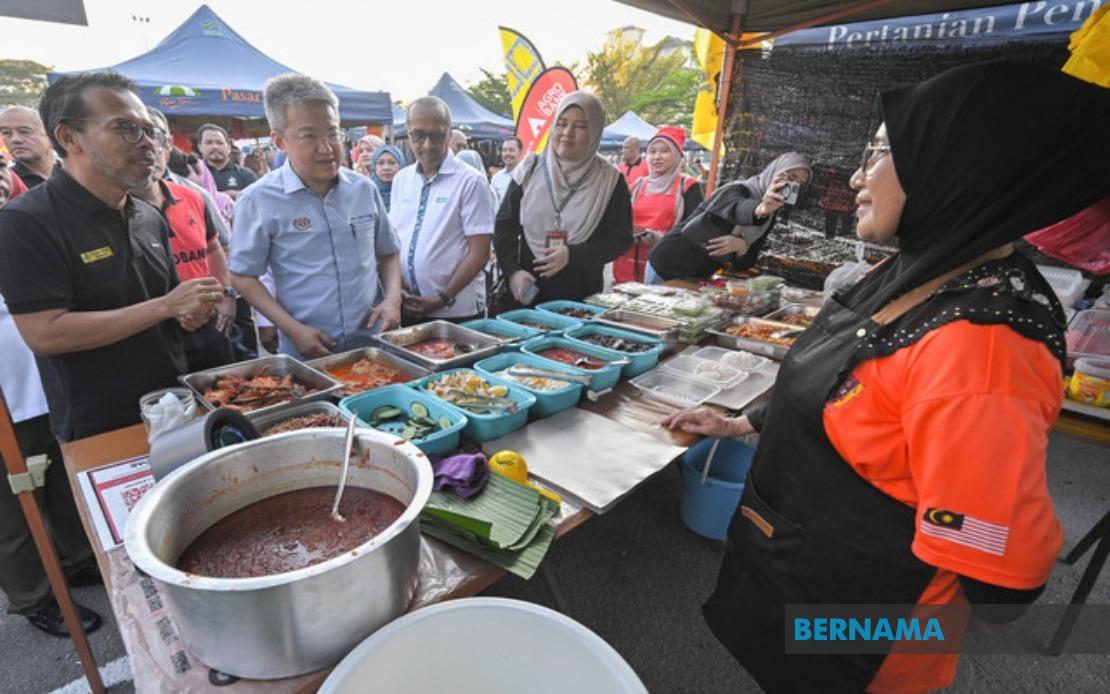 Government Mobilises RM9.8 Billion Microfinance Push to Support Hawkers and Small Traders