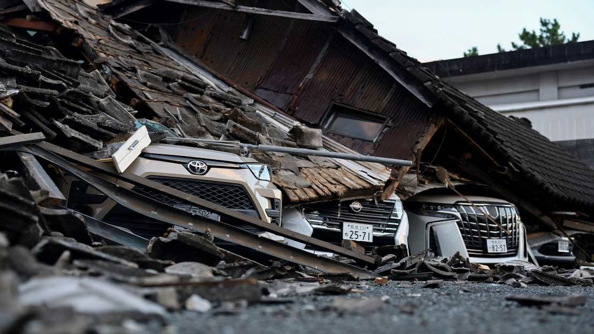 Aeon Mall Explosion: Japanese Retailer Admits Staff Were Ordered Back Inside for Cash