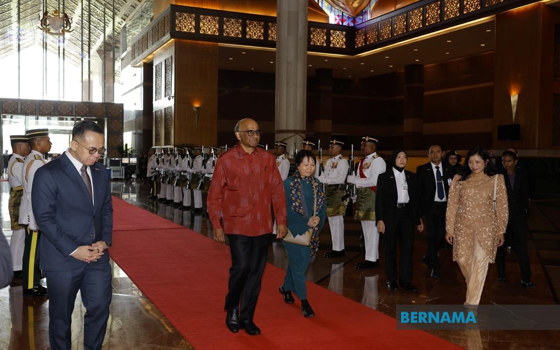 Singapore President Tharman Concludes Three-Day Malaysian State Visit