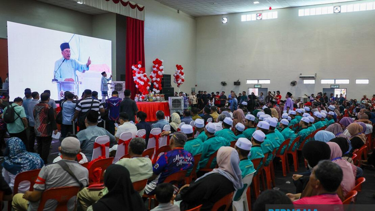 MADANI Government Pledges Equitable Education Funding Across All Streams