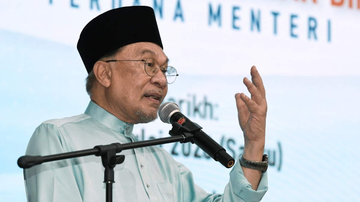 Anwar Rebukes Kedah Chief Over Inflammatory Remarks, Emphasises National Cohesion