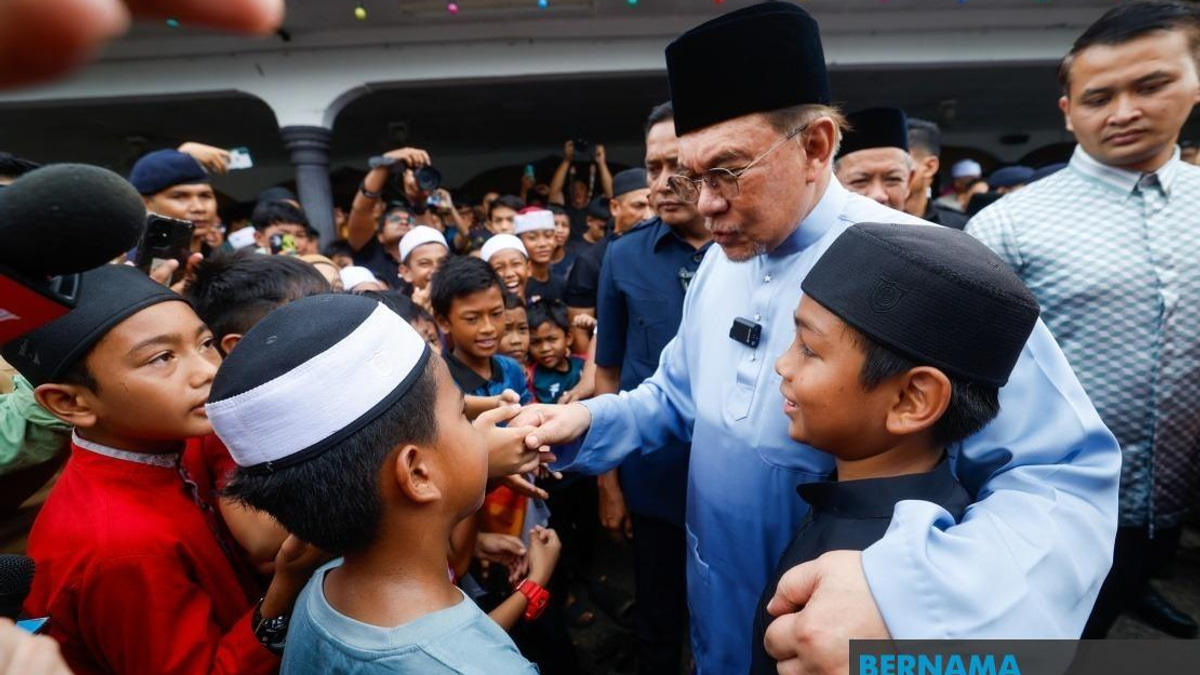 Malaysia Distinguishes Between Judaism and Israeli State Policy, Says Anwar
