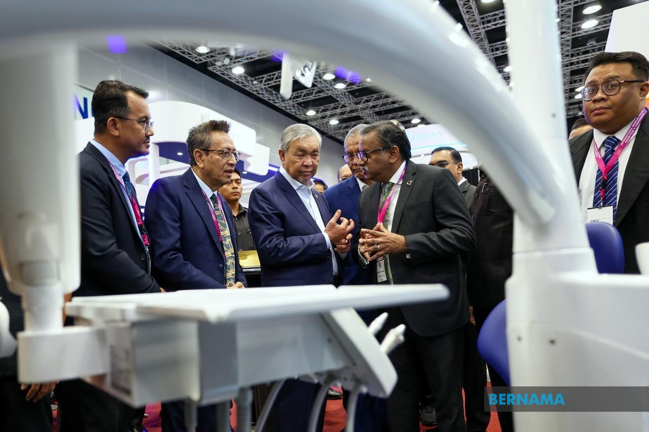 Malaysia Sets Sights On RM50 Billion Medical Device Exports By 2030