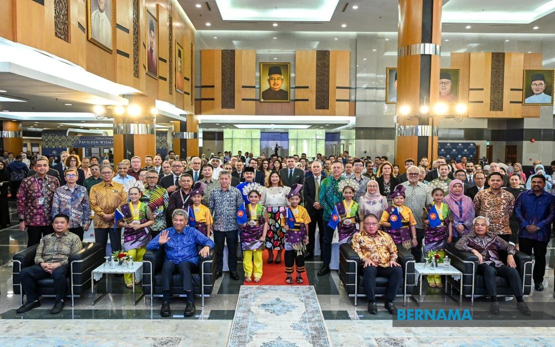 Malaysia Celebrates 59 Years of ASEAN Partnership at Putrajaya Gathering
