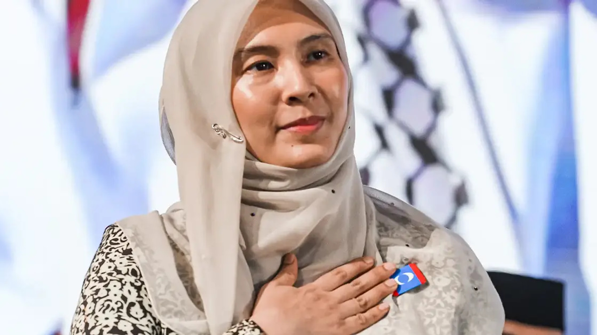 Nurul Izzah Steps Down as PKR Deputy President to Pursue Further Studies