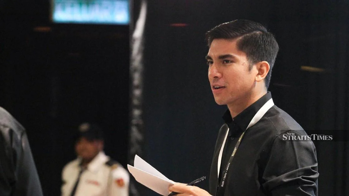 Syed Saddiq commits RM115,000 from new part-time role to Muar constituents