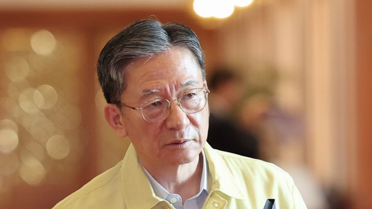 South Korea's Justice Minister Resigns Over Prosecutors' Powers Dispute