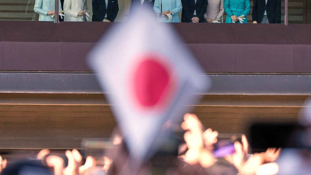 Japan Tightens Imperial Rules but Blocks Female Succession Despite Public Backing
