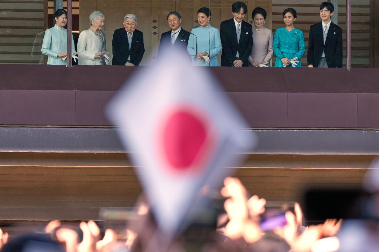 Japan Tightens Imperial Rules but Blocks Female Succession Despite Public Backing