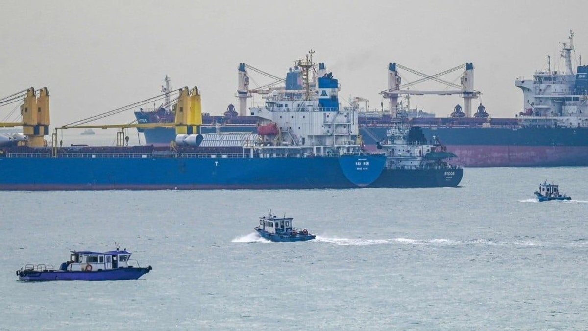 Indonesia and Singapore Reaffirm Commitment to Protecting Strait of Malacca