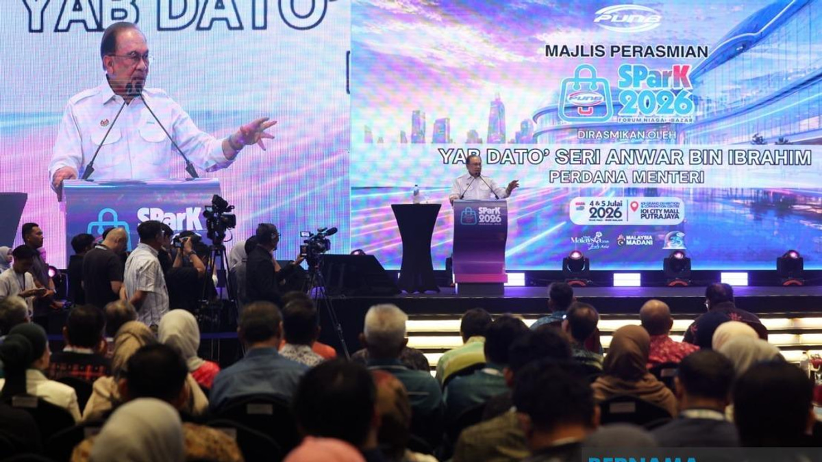 PM Anwar Calls End to Support Letters, Cronyism in Entrepreneur Loan Approvals