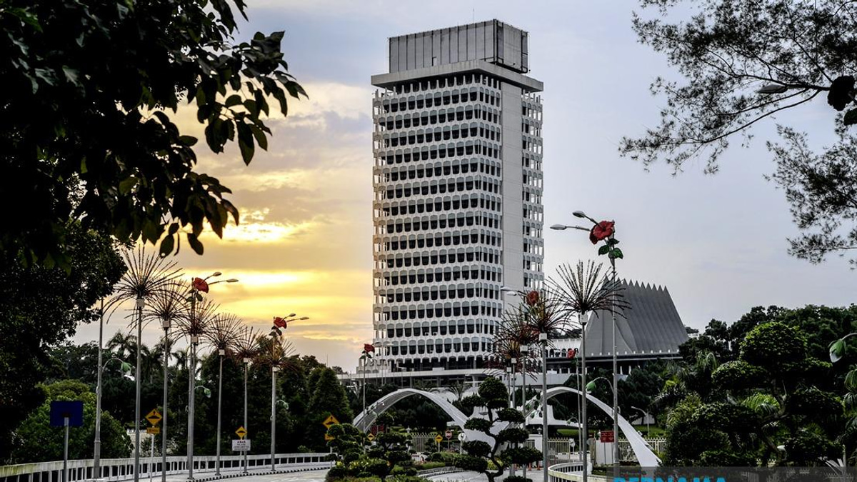 Parliament to Debate Health Insurance, Retirement Savings and Sporting Talent Development