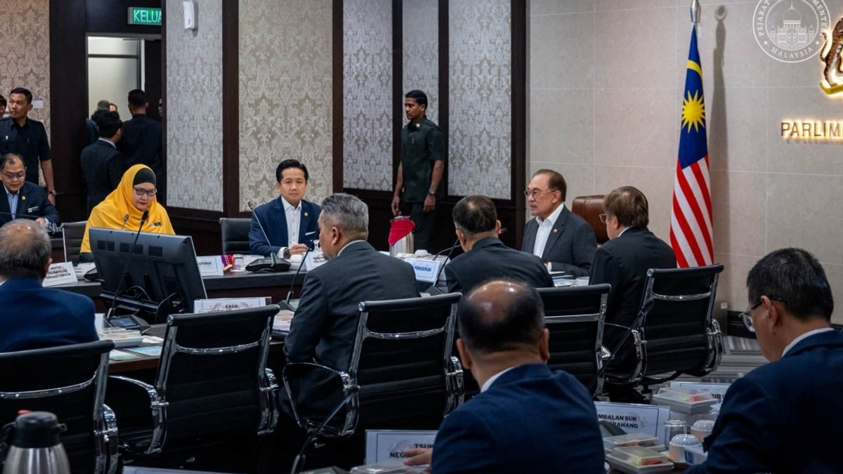 Federal-State Partnership Crucial for Malaysia's Climate Action Success, Says Anwar