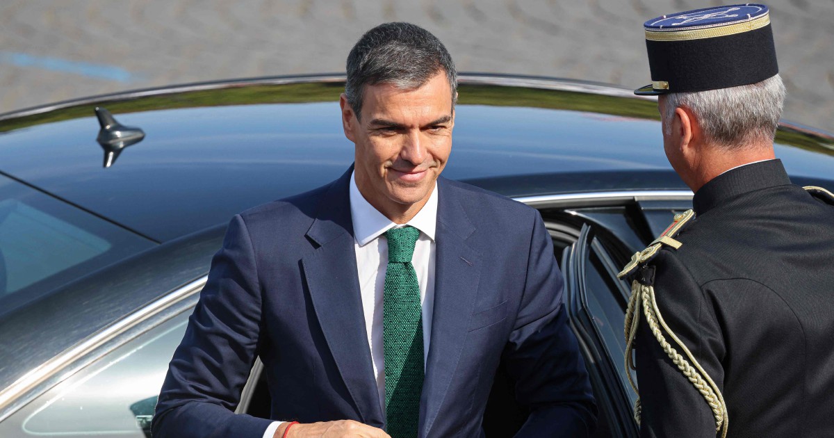 Spain's PM Celebrates Team Unity as Nation Looks to World Cup Glory