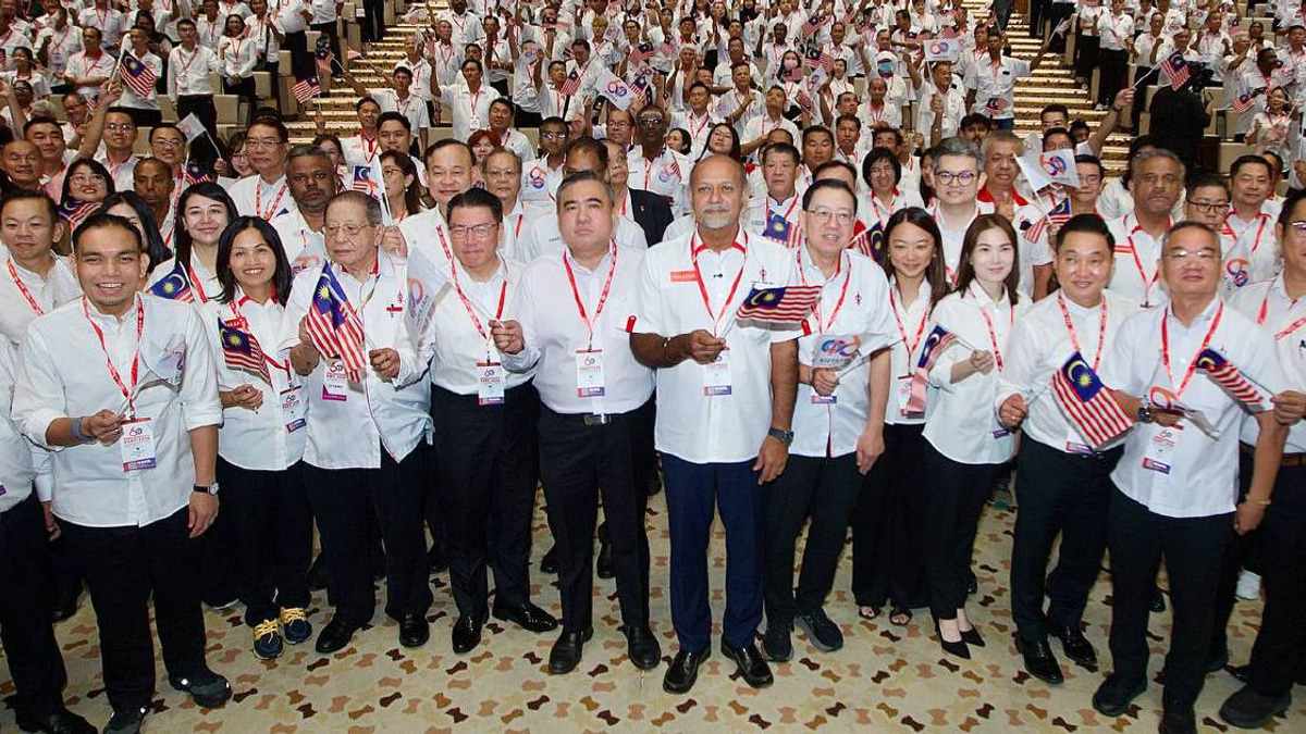 DAP Must Maintain Unity Government Role While Challenging Corruption, Says Senior Party Official