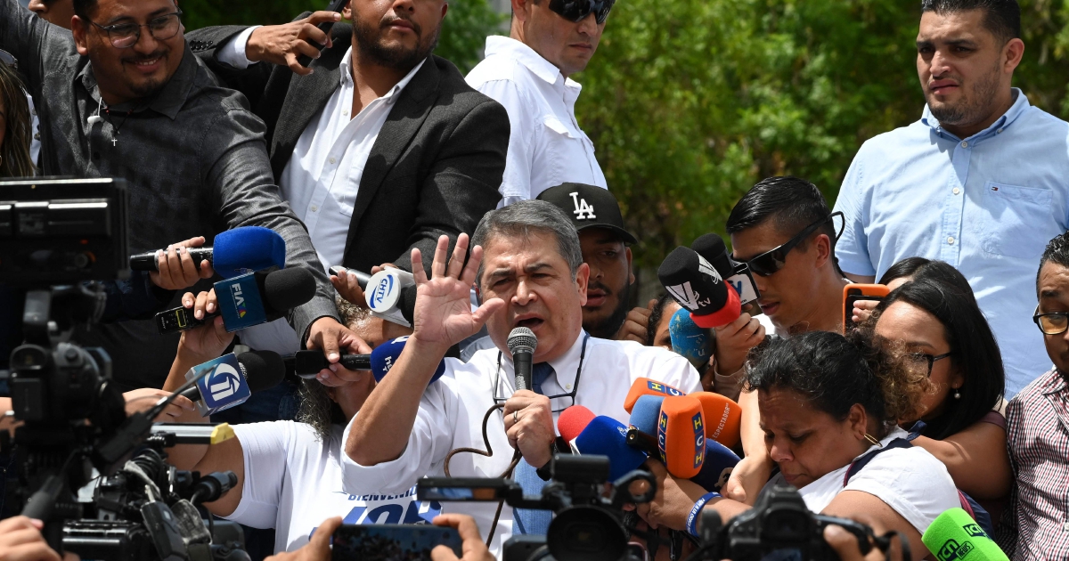 Honduran ex-president remains free during corruption trial following Trump pardon
