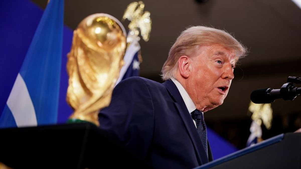 Trump Returns to World Cup Final as Hosting Bid and Officiating Row Dominate Tournament Narrative