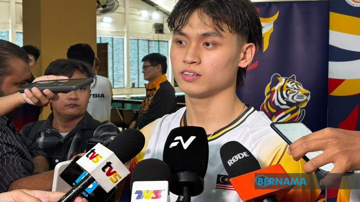 Low Wa Sern Claims First SUKMA Squash Gold With Joachim Chuah's Mentorship