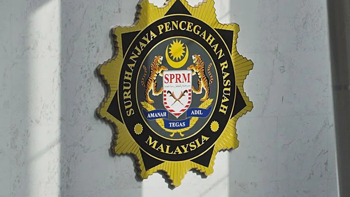 MACC Grills Former Tabung Haji CFO for Over Six Hours in Major Corruption Inquiry