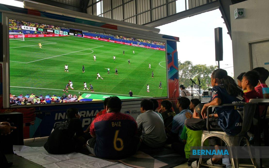Free World Cup Broadcasts Easing Financial Burden for Malaysian Businesses and Consumers