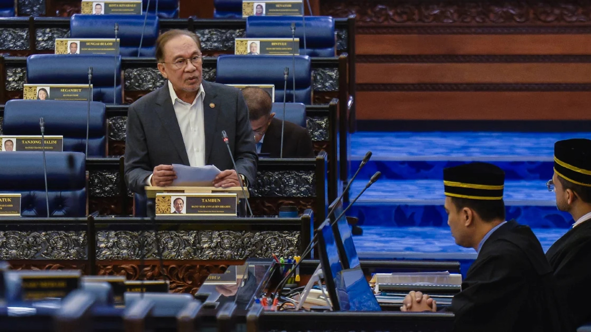 Anwar denies ordering cancellation of Johor Felda Settlers' Day event