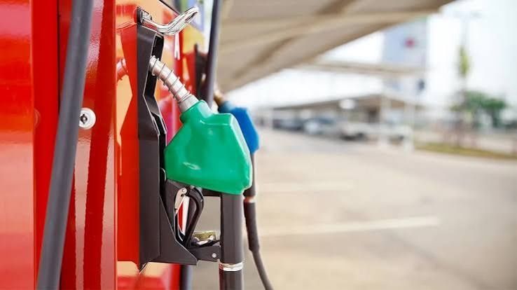 India's E20 Ethanol Fuel Mandate Sparks Political Crisis as Government Battles Consumer Backlash