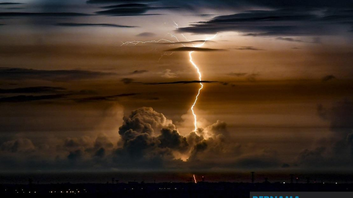 Thunderstorm Alert Issued for 10 States and Kuala Lumpur Until Evening