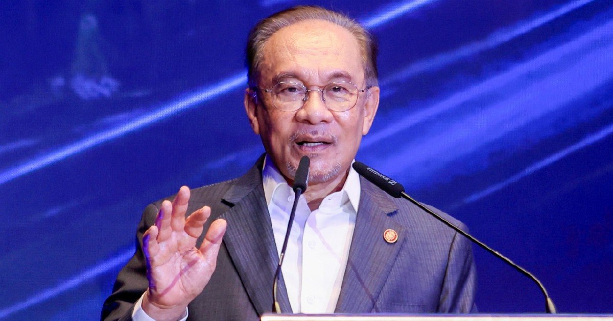 PM Anwar Ibrahim Hospitalized for Medical Checks and Observation