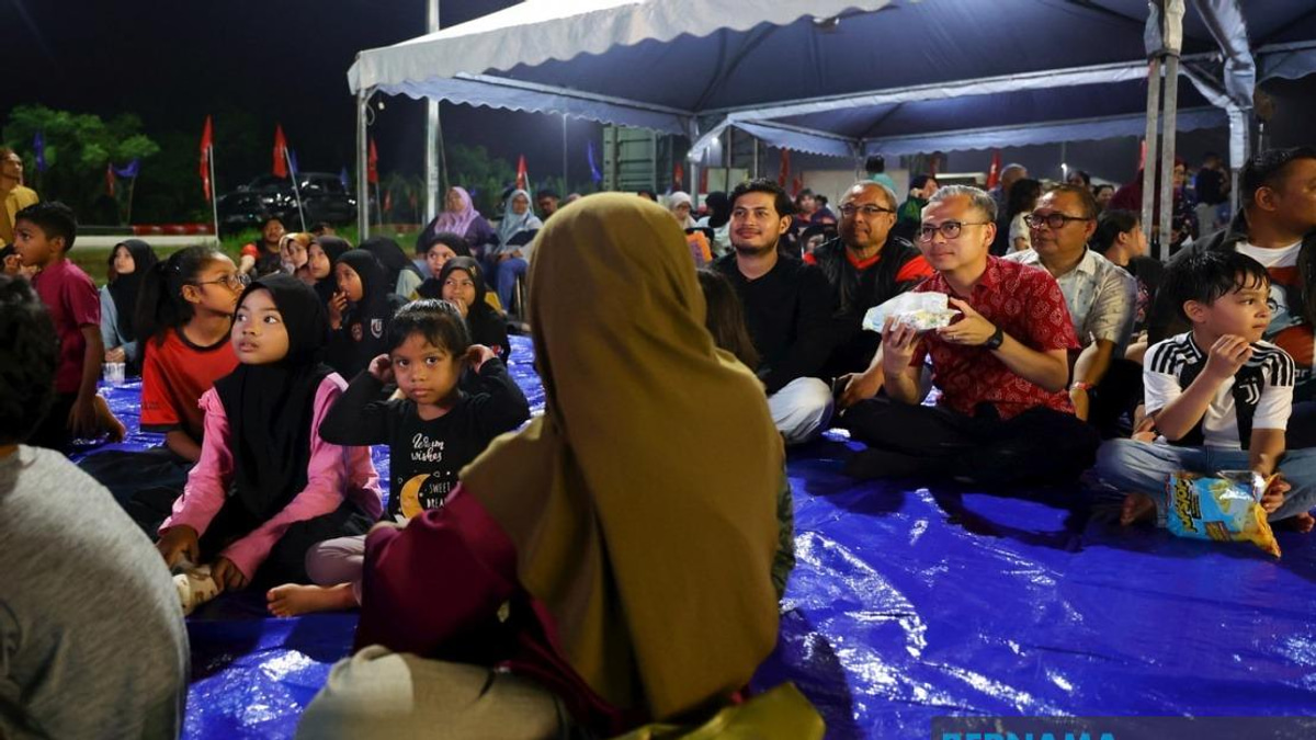 Wayang Pacak: Government's Tool for Grassroots Engagement and Community Building