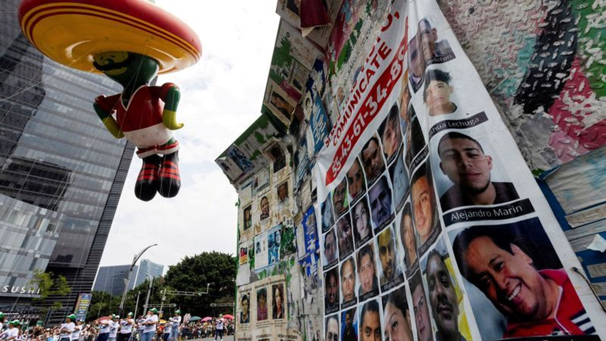 Mexico Celebrates World Cup Success While Grappling with Deep Social Wounds