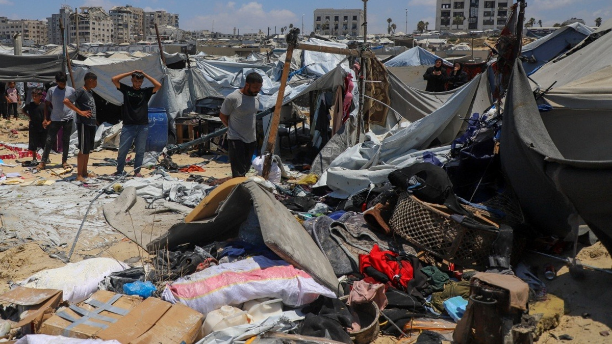 Israeli Military Operations Leave Over 90% Of Gaza Destroyed, Palestinian Report States