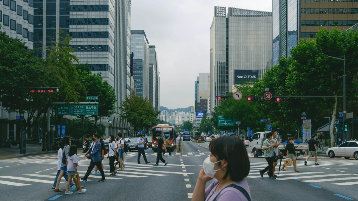 South Korea's New Fake News Law Sparks Democracy Concerns Despite Good Intentions