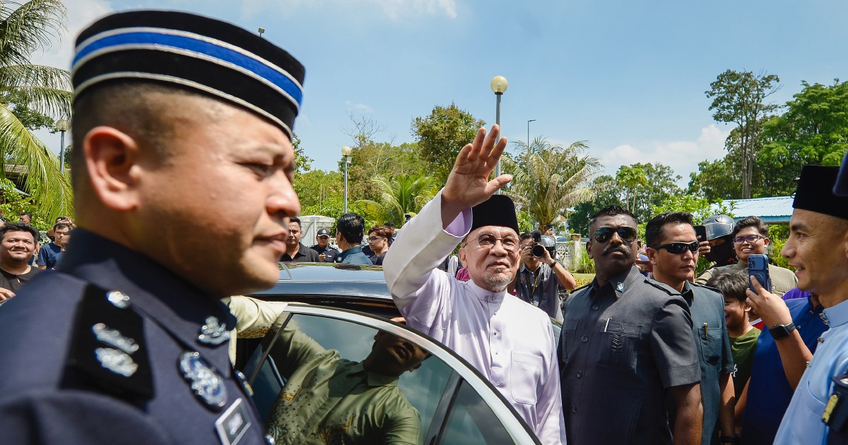 Malaysia's Economic Momentum Accelerates: PM Hails 5.8% Growth in Q2 2026