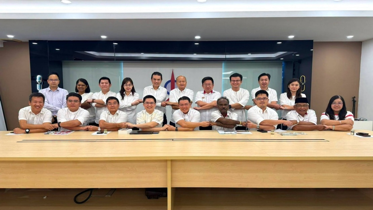 Perak DAP Unanimously Backs Continued Participation in Unity Government