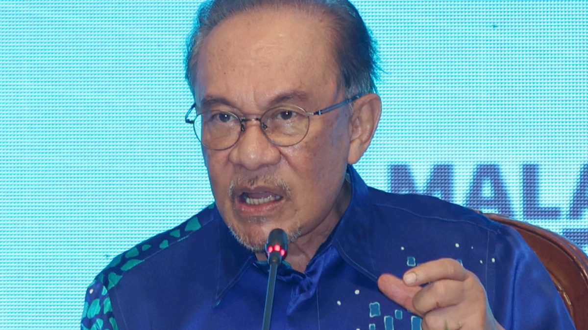 Anwar Defends Slash in Special Lottery Draws, Citing Anti-Gambling Stance