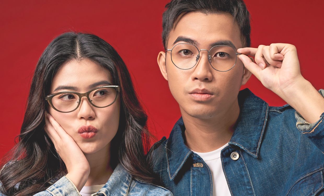 The Rise of Glasses as Fashion Statement: How Eyewear Became Malaysia's Most Overlooked Style Essential