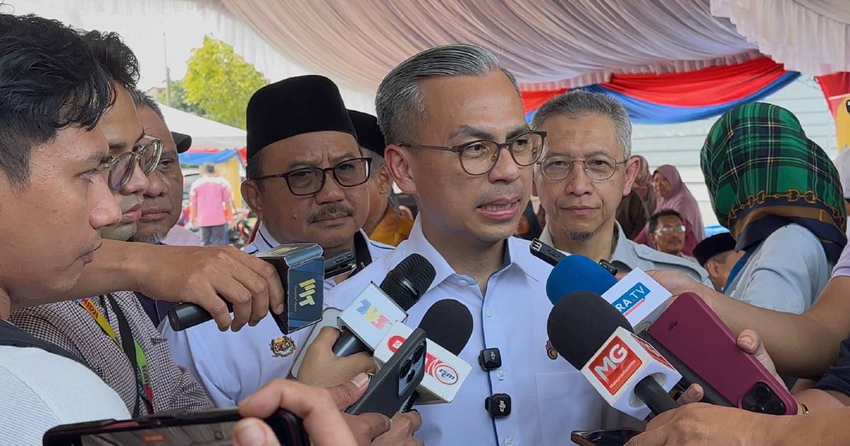 Pakatan Harapan Dismisses Ong Kian Ming's Prediction of BN Landslide in Johor
