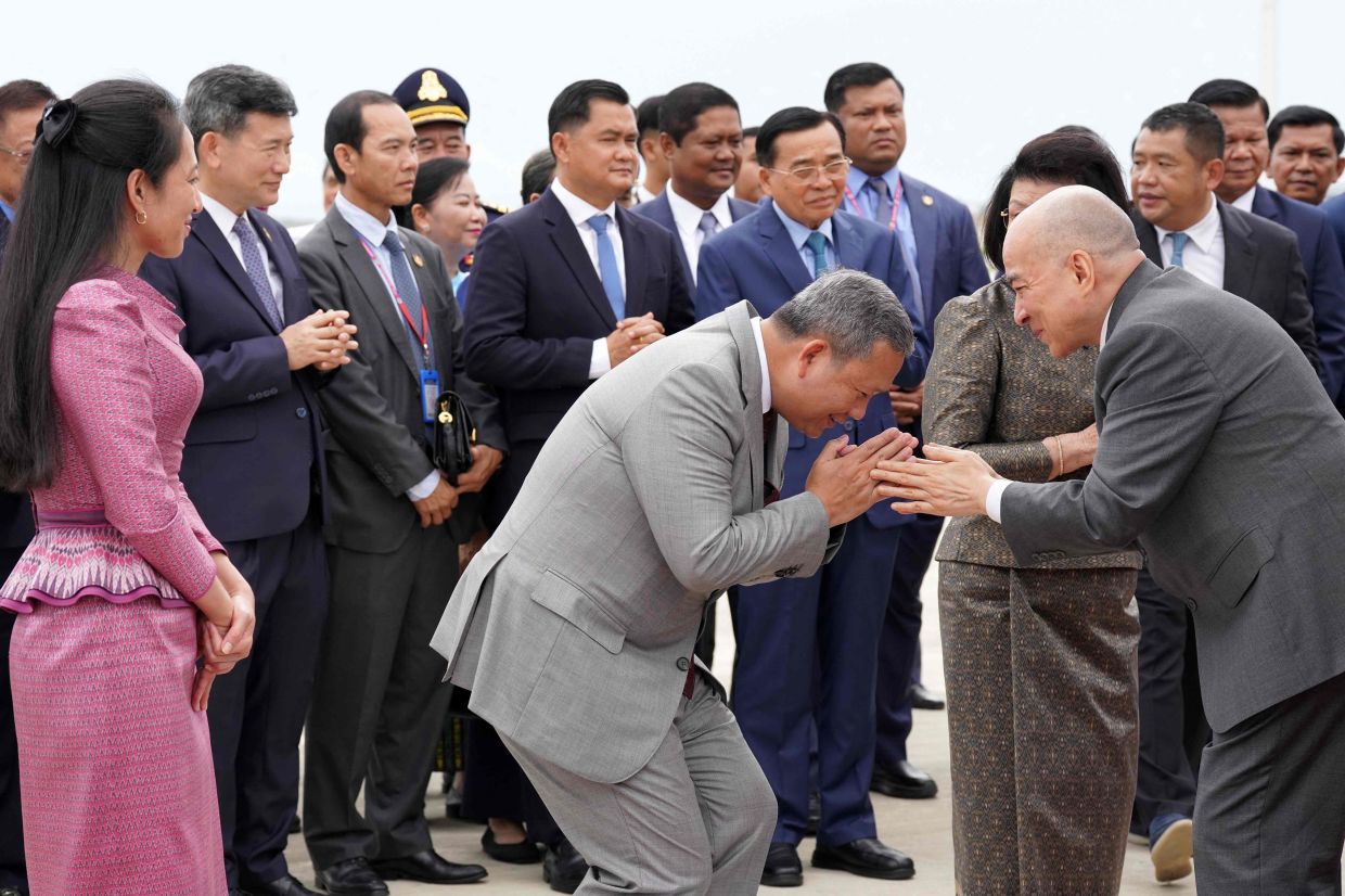 Cambodian King Returns Home After Prostate Cancer Treatment in China