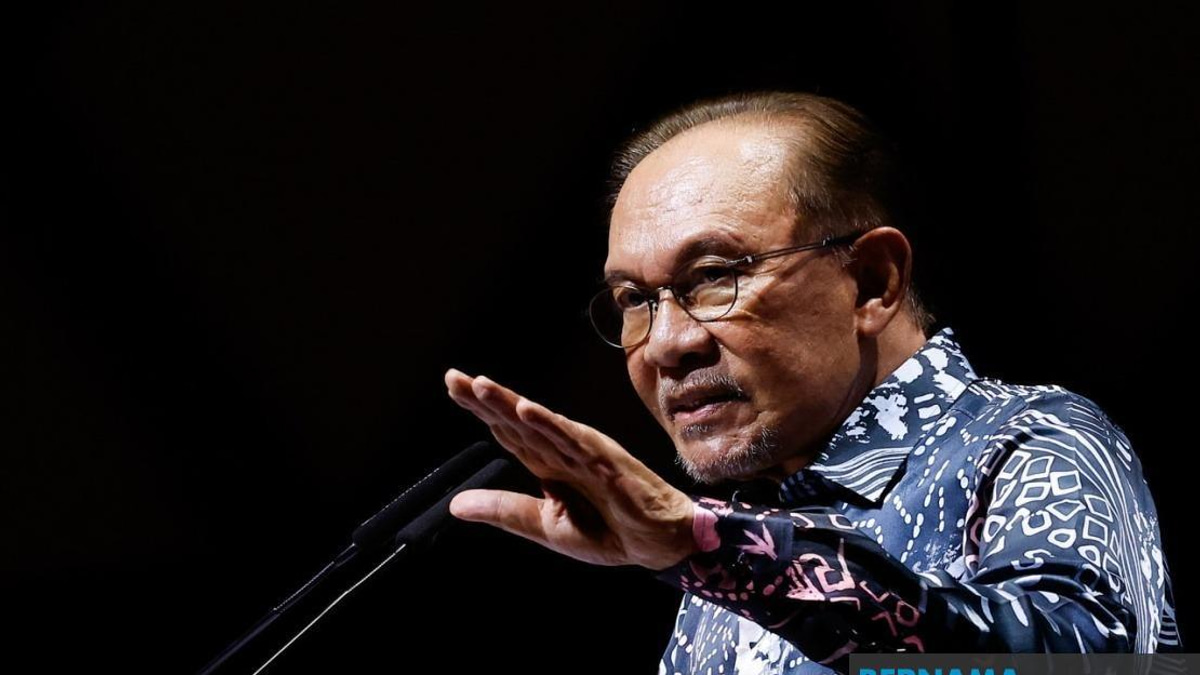 School Maintenance Budget to Jump 50% to RM1.5 Billion by 2027, Says PM Anwar