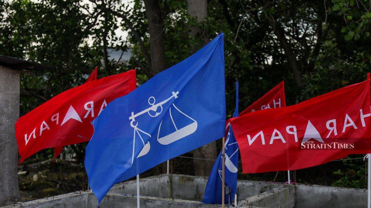 PH Youth Demands BN Cabinet Ministers Resign Over PN Alliance