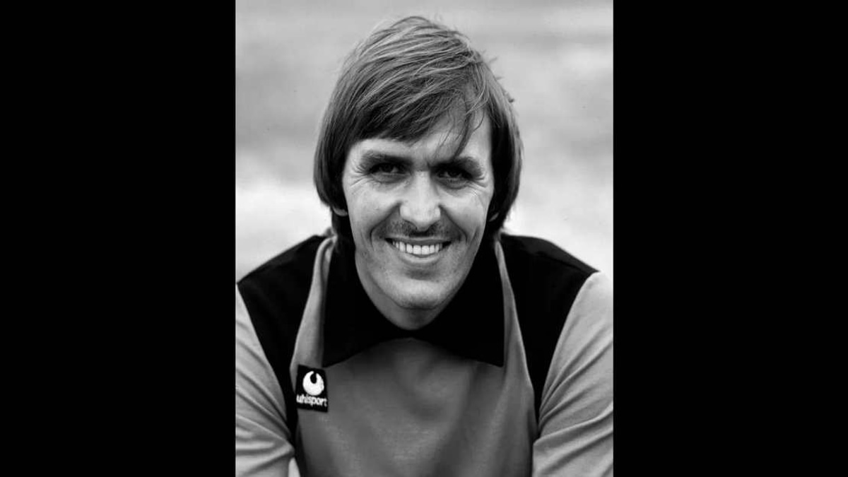 Jimmy Rimmer, Aston Villa's European Cup Winner, Dies at 78