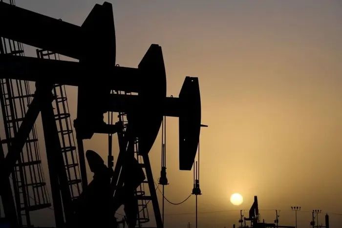 Oil surges as US-Iran tensions flare and Red Sea shipping route faces closure threat