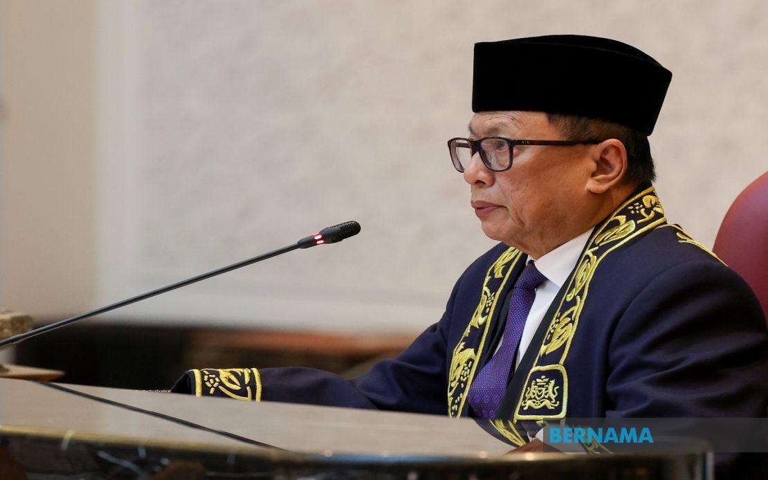 Puad Zarkashi Quits UMNO, Accuses Johor Leader Onn Hafiz of Being Yes-Man