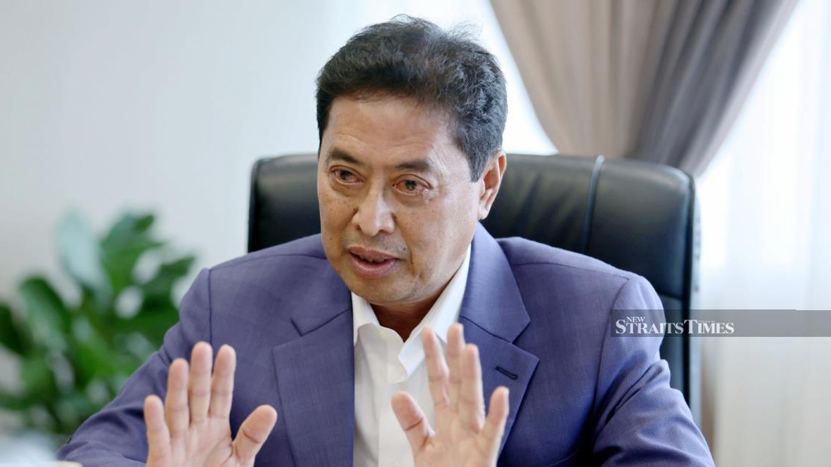 Ex-MACC Chief Denies Link to RM178 Million Contract Won by Brother's Firm