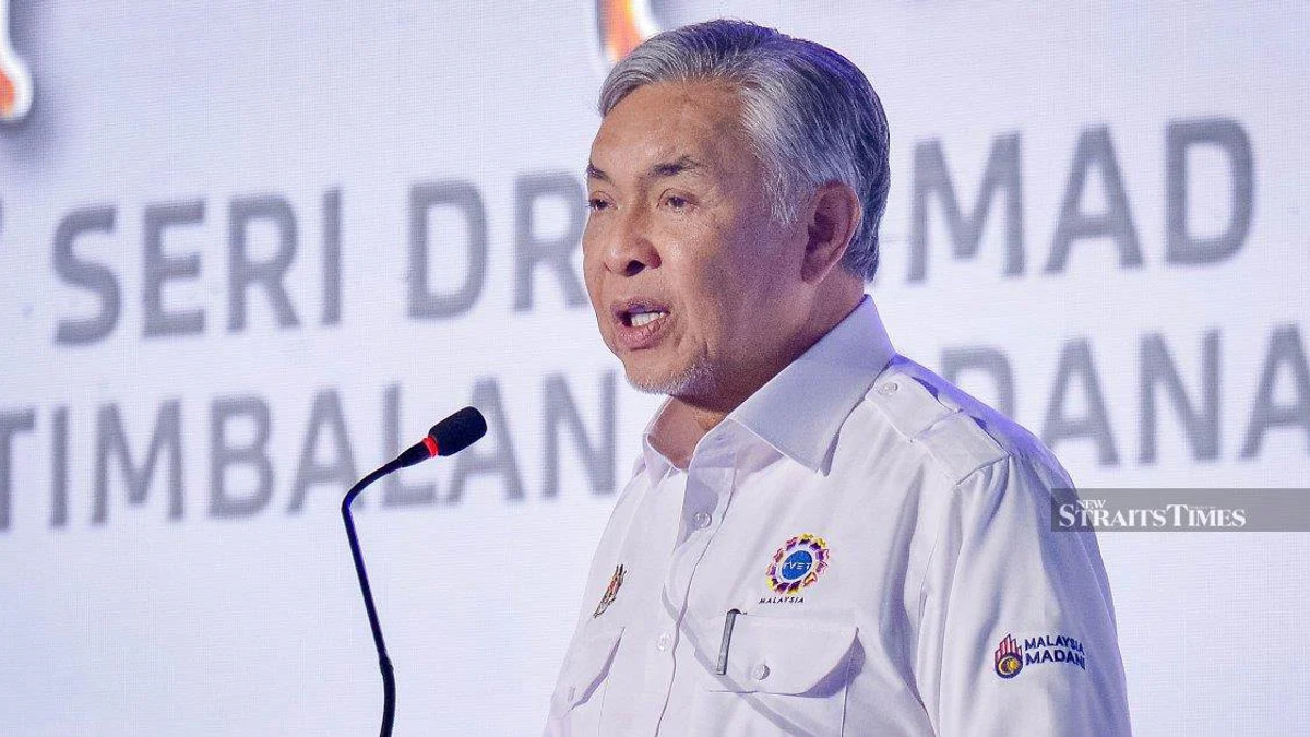 Zahid to Chair Cabinet Committee on Foreign Worker Crisis Next Week