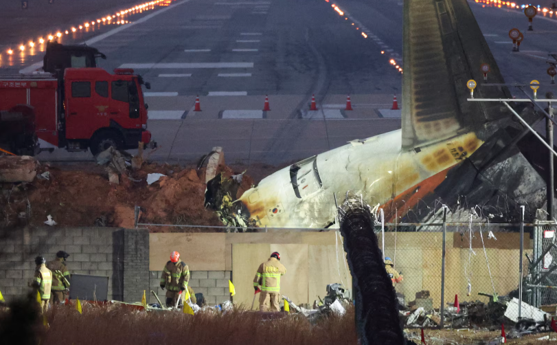 South Korean police raid airports authority and transport ministry over Jeju Air disaster investigation